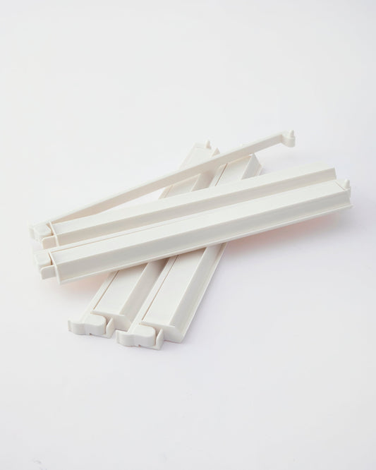 White Acrylic Rack & Pusher Set - Oh My Mahjong